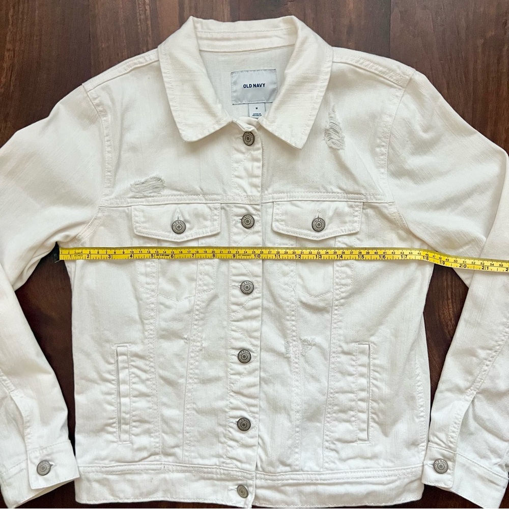 Old Navy White Distressed Button Up Denim Jean Jacket Women’s Size M - Picture 3 of 8